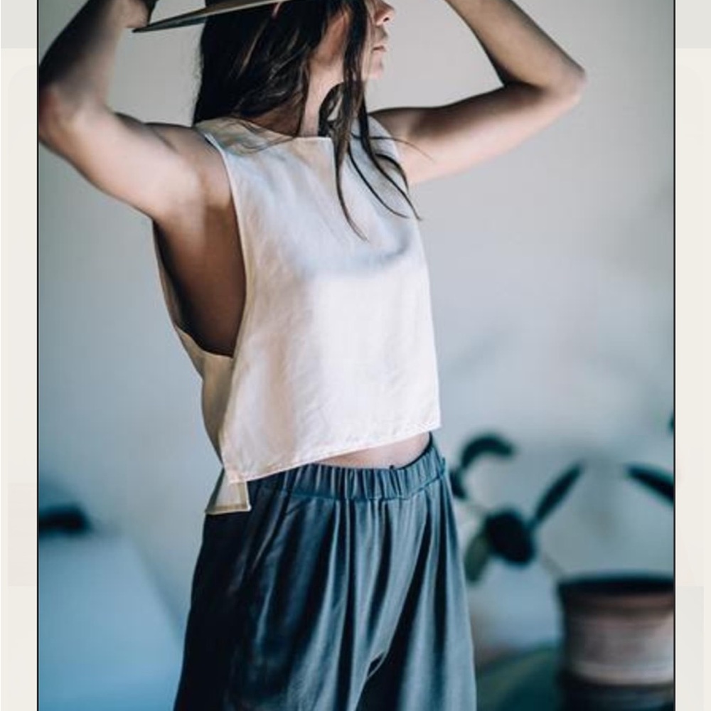 OZMA crop apron tank top